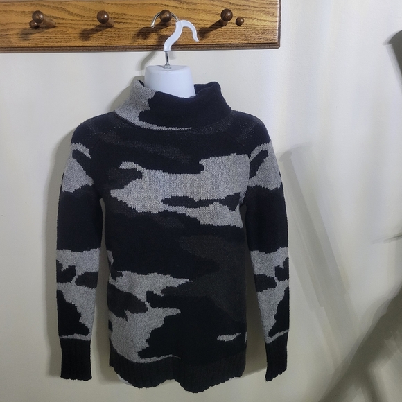 Boston Proper Camo Sweater, Size XXS - Picture 1 of 6